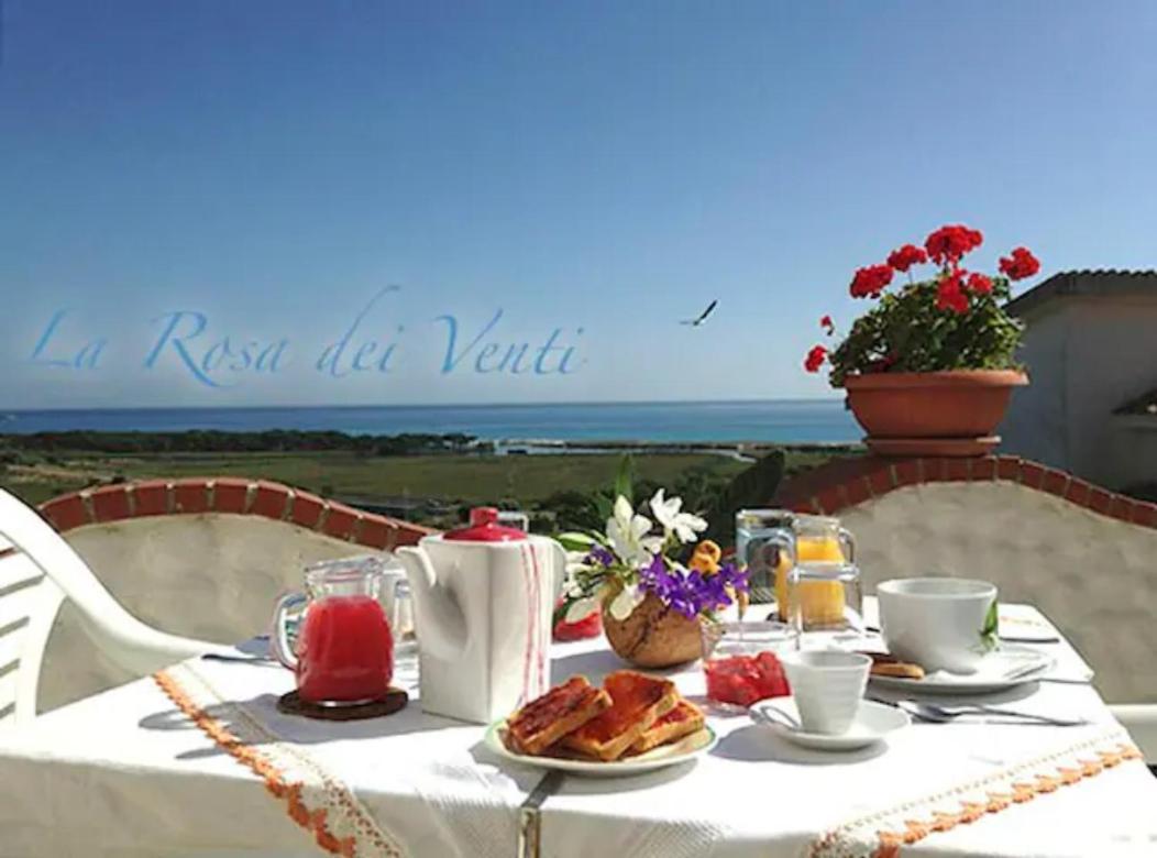 Bed and Breakfast La Rosa Dei Venti La Caletta Exterior foto